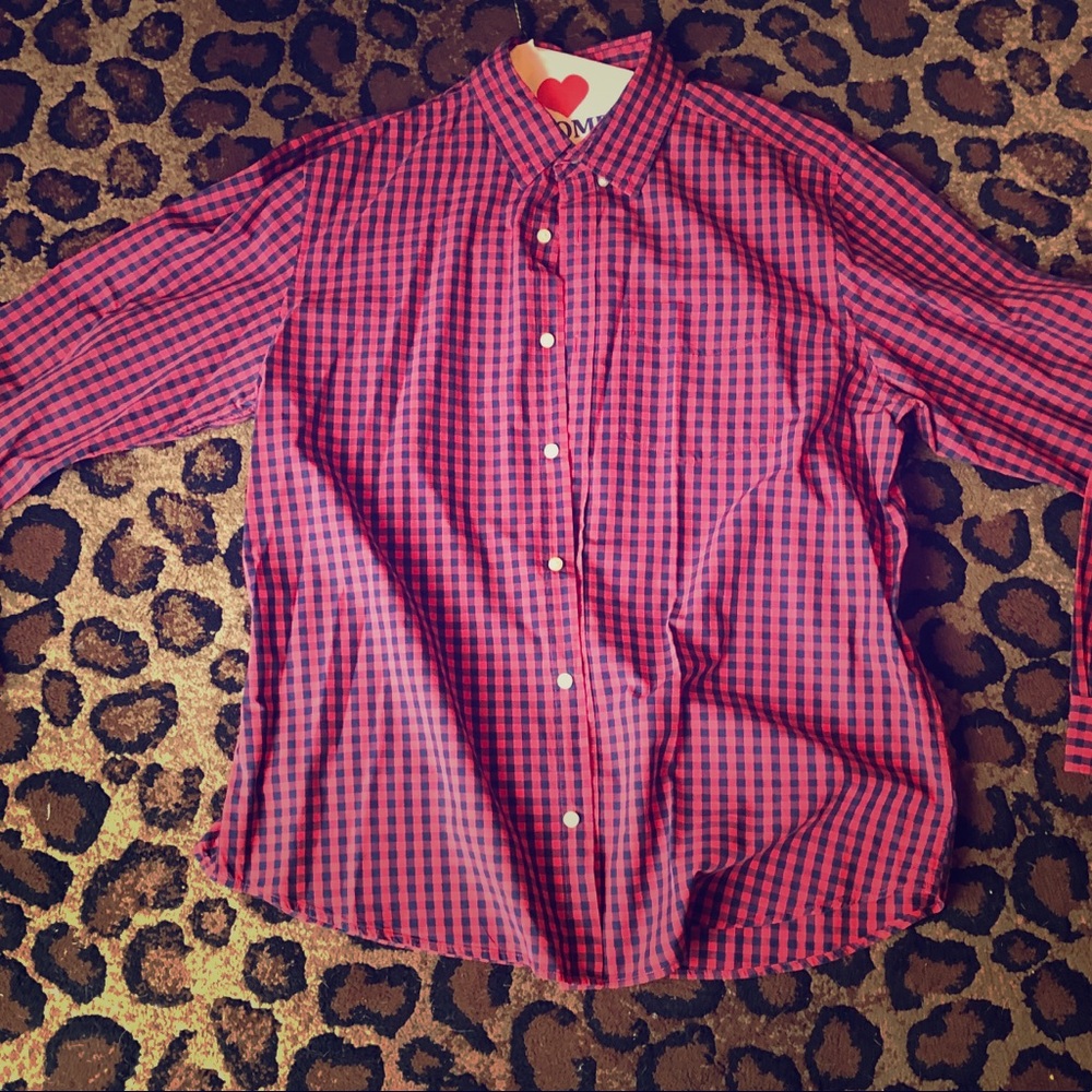 GAP. SIZE XL. CLASSIC PLAID